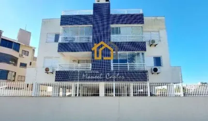 Cobertura com piscina privativa