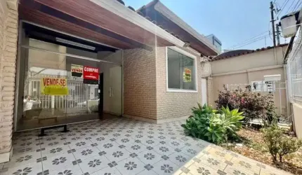 Casa Plana - 180m² - Itapoa - $750K