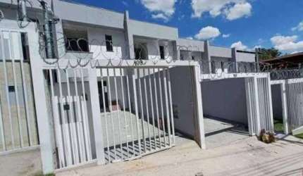 Casa com 2 quartos - 2 suítes - 2 vgs. - R$ 475K - Planalto