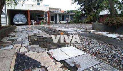 Casa com 3 dormitórios à venda, 250 m² por R$ 2.900.000,00 - Praia dos Amores - Balneário Camboriú/SC
