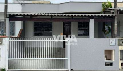 Casa com 2 dormitórios à venda, 90 m² - Espinheiros - Itajaí/SC