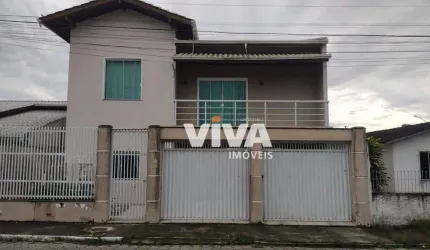 Casa com 4 dormitórios sendo 3 suítes à venda, 245 m² por R$ 1.350.000 - Cordeiros - Itajaí/SC