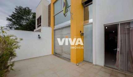 Sobrado com 3 dormitórios sendo 1 suíte à venda, 186 m² por R$ 1.065.000 - Fazenda - Itajaí/SC