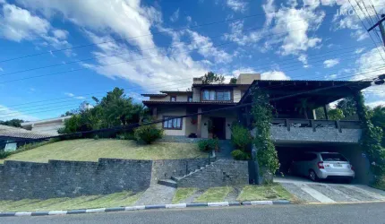 Sobrado com 4 dormitórios à venda, 500 m² por R$ 3.500.000,00 - Ariribá - Balneário Camboriú/SC