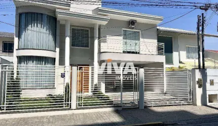 Casa com 3 dormitórios à venda, 196 m² por R$ 1.750.000,00 - São Judas - Itajaí/SC