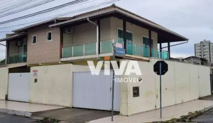 Casa com 3 dormitórios à venda, 220 m² por R$ 1.200.000,00 - São Vicente - Itajaí/SC