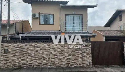 Casa com 2 dormitórios à venda, 200 m² por R$ 480.000,00 - Espinheiros - Itajaí/SC