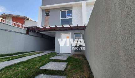 Sobrado com 3 dormitórios à venda, 108 m² por R$ 750.000,00 - Espinheiros - Itajaí/SC