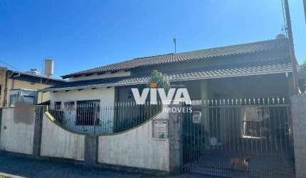 Casa com 1 dormitório à venda, 180 m² por R$ 798.000,00 - Vila Operária - Itajaí/SC