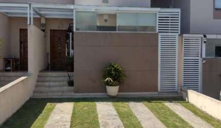 Casa em Condomínio para Venda em Cotia, Jardim Pioneiro, 2 dormitórios, 2 suítes, 3 banheiros
