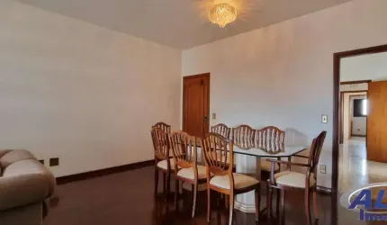 Apartamento com 3 quartos à venda na Avenida Rio Branco, Centro, Marília, 140 m2 por R$ 600.000