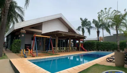 Casa com 3 quartos à venda na Rua Eugenio Cleto Avila, Residencial Villa Flora Aquarius, Marília por R$ 1.250.000