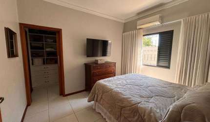 Casa com 3 quartos à venda na Rua das Perdizes, Ana Carla, Marília, 241 m2 por R$ 850.000