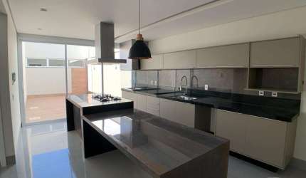 Casa em condomínio fechado com 3 quartos à venda no Parque das Esmeraldas, Marília , 200 m2 por R$ 1.590.000