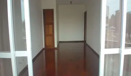 Apartamento com 3 quartos à venda na Praça Athos Fragata, Fragata, Marília por R$ 750.000