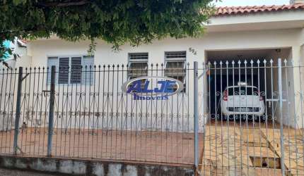 Casa com 3 quartos à venda na Rua Rio Grande do Sul, Banzato, Marília por R$ 560.000