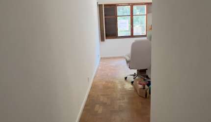 Amplo apartamento no Centro!