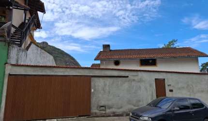 Casa para locação no Quitandinha!