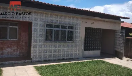 Casa para Venda em Araruama, Paraty, 3 dormitórios, 1 suíte, 2 banheiros
