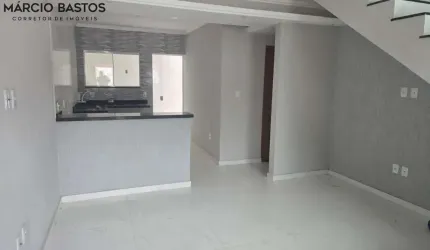 Duplex para Venda em Araruama, Praça da Bandeira, 2 dormitórios, 2 banheiros, 1 vaga