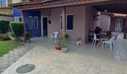Casa em condomínio fechado com 4 quartos à venda na Rua Francisco das Mercês, 1, Buraquinho, Lauro de Freitas por R$ 750.000