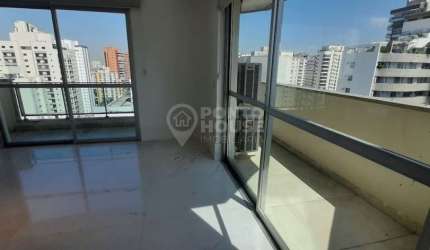 Apartamento 210m² em Moema reformado com 3 dormitórios, 3 suites e 3 vagas