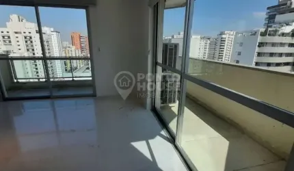 Apartamento 210m² em Moema reformado com 3 dormitórios, 3 suites e 3 vagas