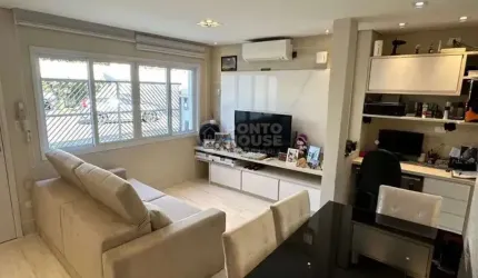 Sobrado em vila à venda no bairro Vila Mariana 3 dormitórios, 2 suítes e 2 vagas