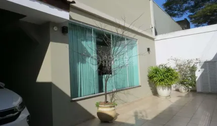 Casa de Vila à Venda no bairro Planalto Paulista, 3 Dormitórios, 4 Vagas
