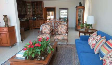 Casa à Venda no bairro Planalto Paulista 4 Suítes, 4 Vagas, 15 x 35, Junto Moema