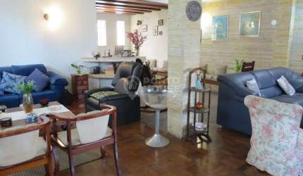 Casa Térrea Para Locação no bairro Planalto Paulista, 3 Dormitórios, 7 Vagas