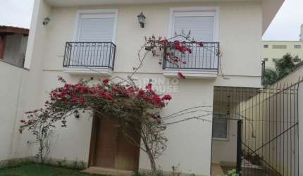 Casa à Venda no bairro Planalto Paulista, 3 Suítes, 4 Vagas, Próxima Clube Sírio