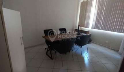 Conjunto Comercial com 5 salas na Av Nove de Julho.