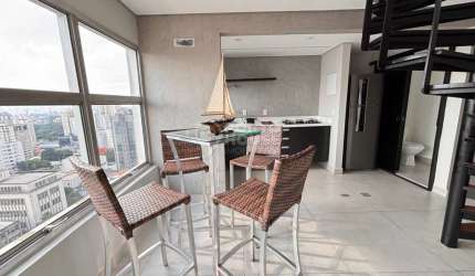 Cobertura triplex à venda e locação bairro Vila Mariana de 2 suites e 1 vaga