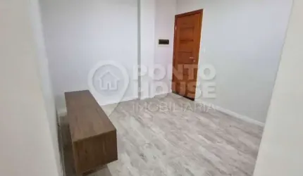 Apartamento à venda no bairro Saúde de 1 dormitório, 1 banheiro e 1 sala