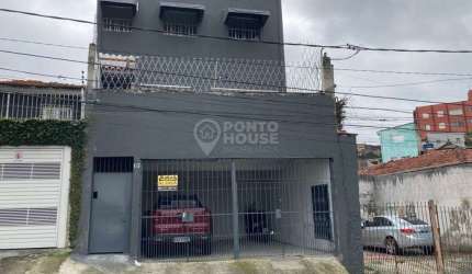 Sobrado à Venda com 9 Moradias, sendo 4 com 2 Dormitórios e 5 com 1 Dormitório