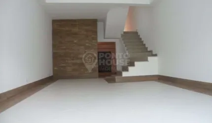 Sobrado à venda no bairro Jardim da Saúde de 3 dormitórios, 3 suites e 4 vagas