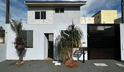 Casa com 3 quartos à venda na Ivo Chiesa, 361, Brazmadeira, Cascavel por R$ 798.000