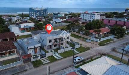 Sobrado novo 3 dormitórios próximo da  praia