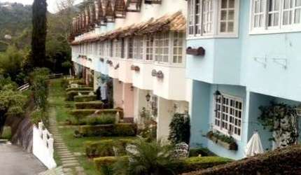 CASA COM 3 DORMITÓRIOS À VENDA, 90 M² POR R$ 410.000,00 - CASCATA GUARANI - TERESÓPOLIS/RJ