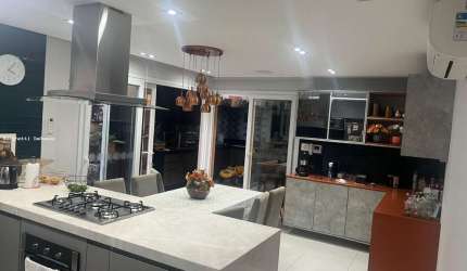 Casa para Venda em São Paulo, Ferreira, 3 dormitórios, 3 suítes, 4 banheiros, 2 vagas