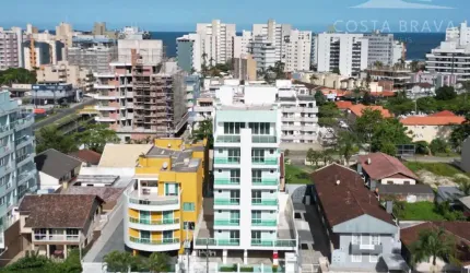 Cobertura com 2 suítes + 2 demi-suítes em Caiobá Ed. La Roca
