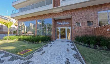 Apto localizado no Coração de Caiobá, alto padrão.