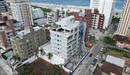 Amplo apartamento garden com piscina exclusiva e gourmet!