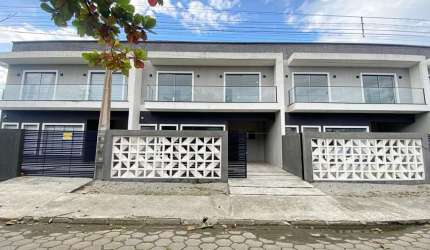 Sobrado em Praia Grande  -  Matinhos