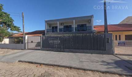 Casa em Bal. Caravelas  -  Matinhos