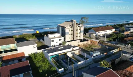 Casa em Perequê  -  Matinhos