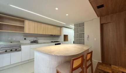 Apartamento 3 Dormitórios - próximo a ponte Hercilio Luz