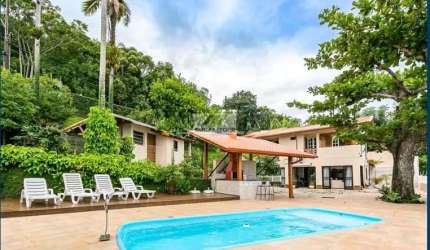 Casa com 6 quartos, Sambaqui, Florianópolis - R$ 4.5 mi, Cod: 1706