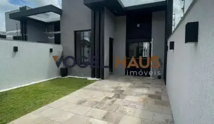 Linda casa térrea, 2 dormitórios, piscina e área gourmet.